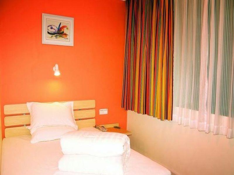 7Days Inn Changchun Renmin Avenue Pingquan Road מראה חיצוני תמונה