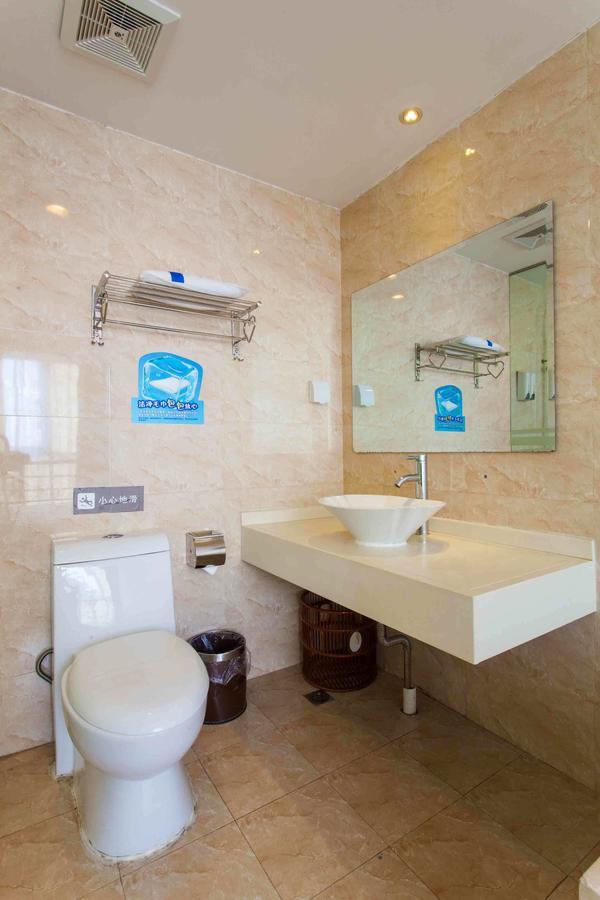 7Days Inn Changchun Renmin Avenue Pingquan Road מראה חיצוני תמונה